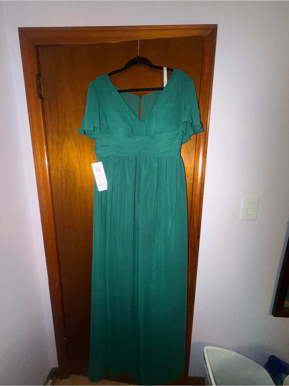 Azazie Emerald Green V-Neck Maxi Dress